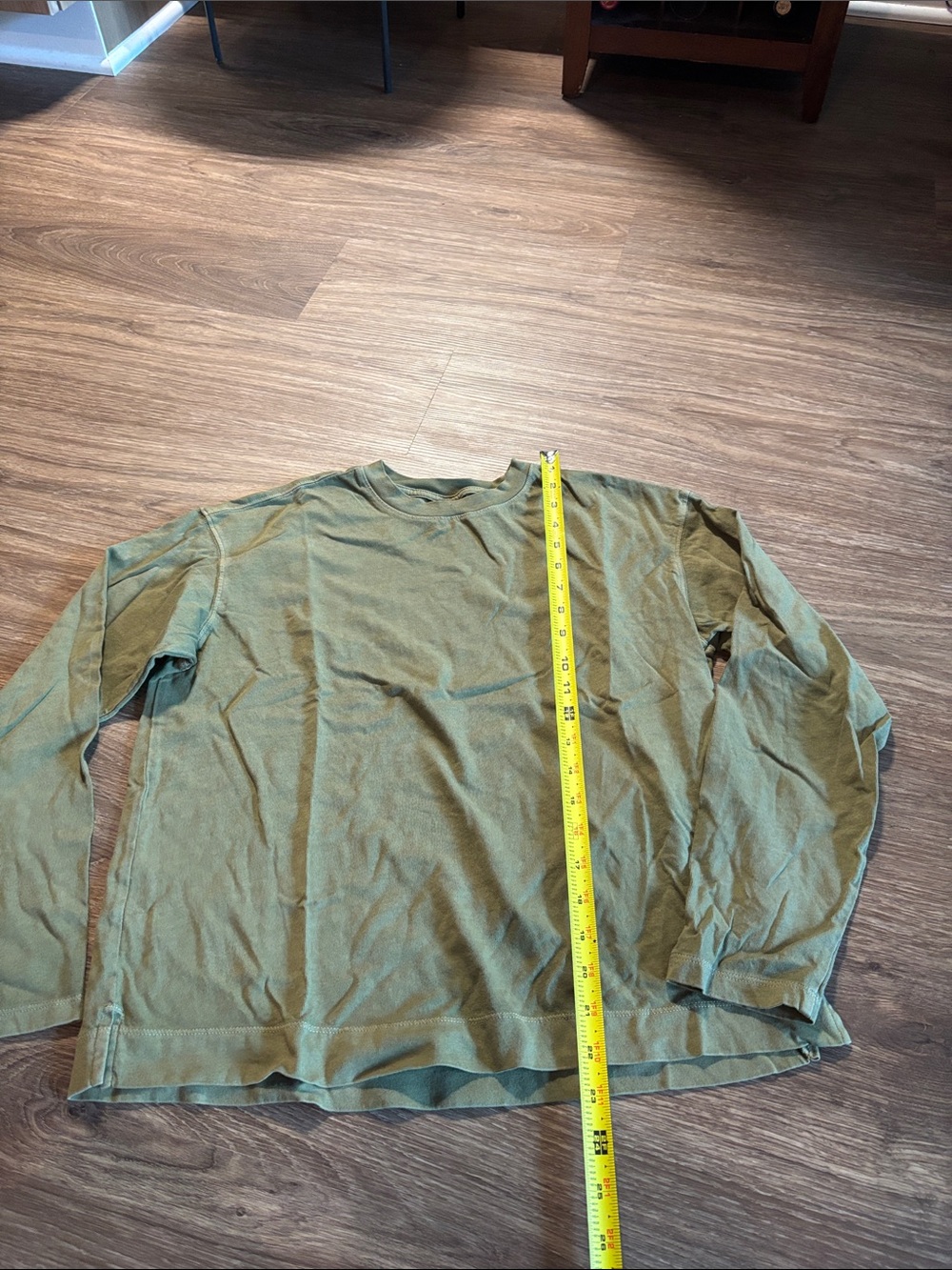 Old Navy Vintage Tee XS Olive Long Sleeve Crew Tee relaxed fit